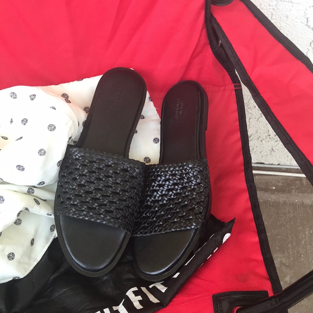 Sandals Ladies NWT
